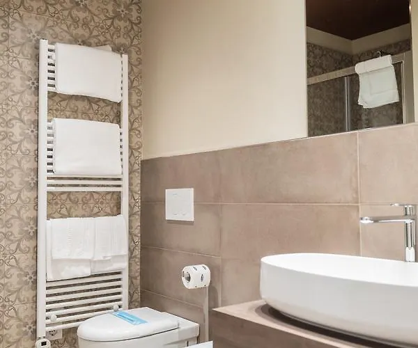 Letto A Castello Феррара