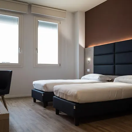 Letto A Castello 4* Ferrara