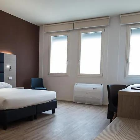 Alojamento de Acomodação e Pequeno-almoço Letto A Castello 4*